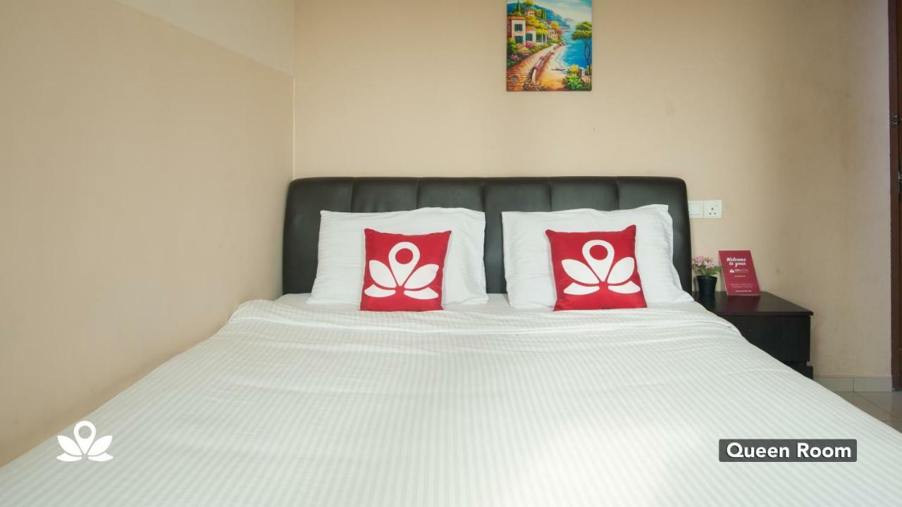 Zen Rooms Golden Star Kuantan Exterior foto